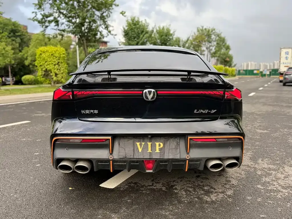 Changan UNI-V 2022 из CN, фото 4