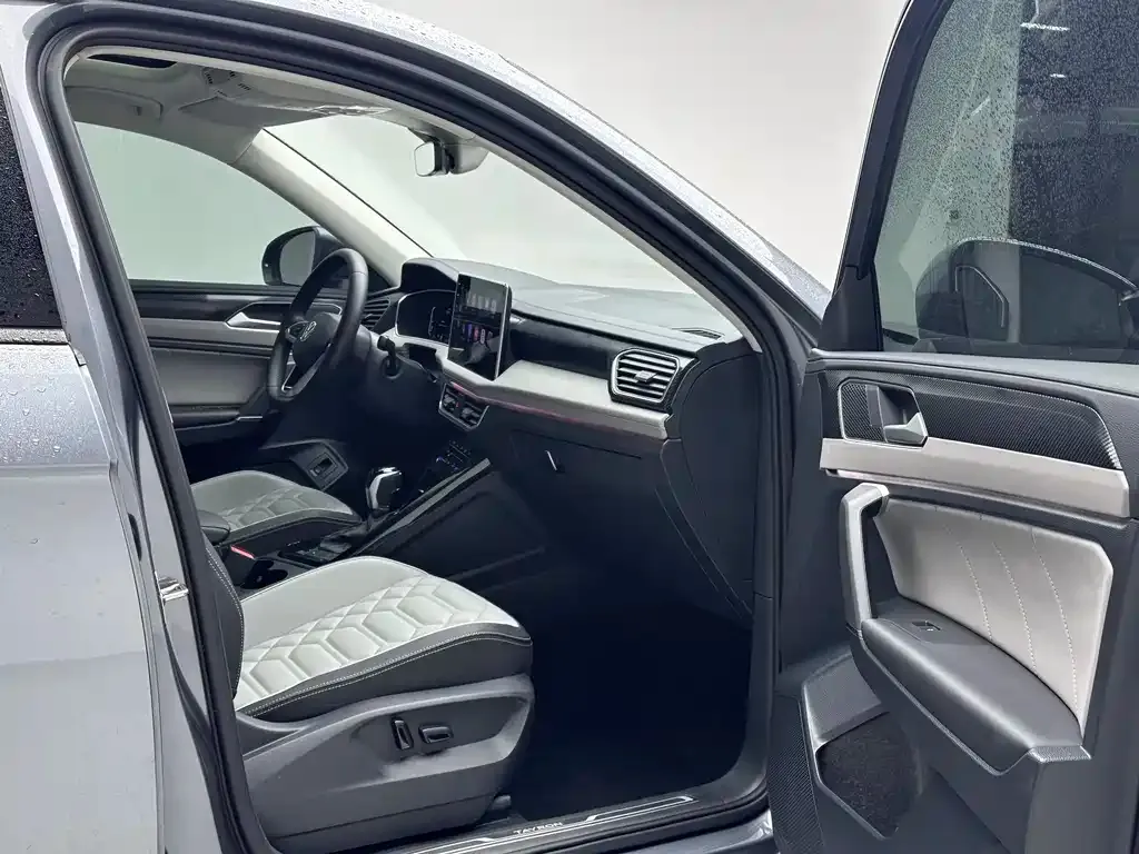 Volkswagen Tayron 2023 из CN, фото 3