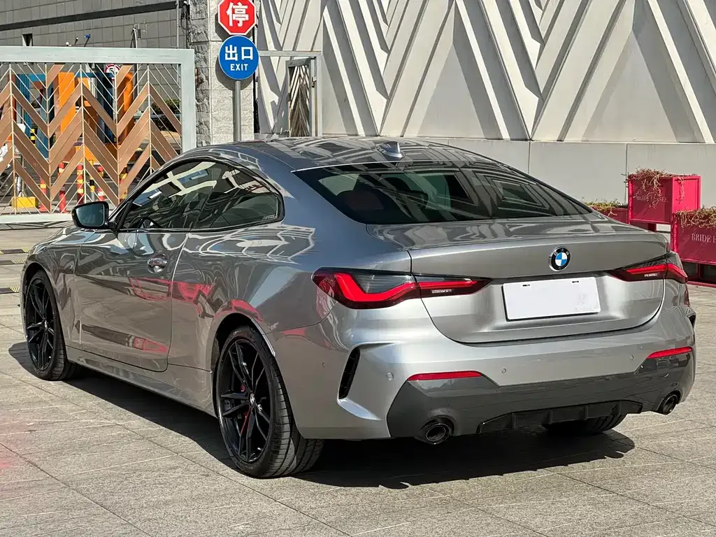 BMW 4 Series 2022 из CN, фото 10