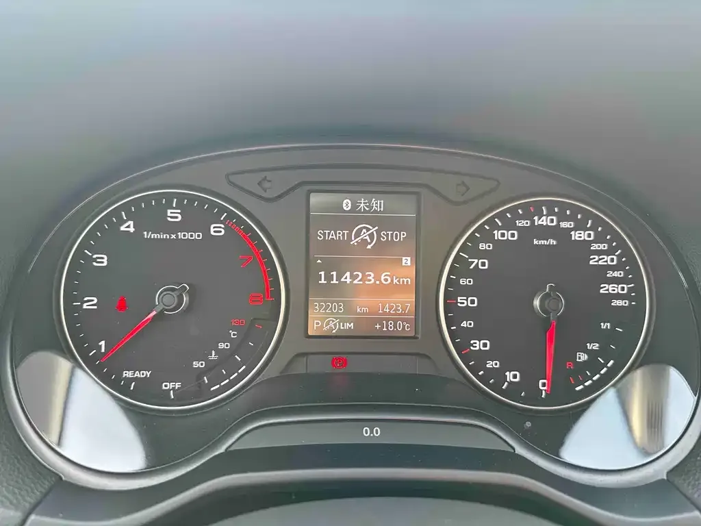 Audi Q2L 2021 из CN, фото 4