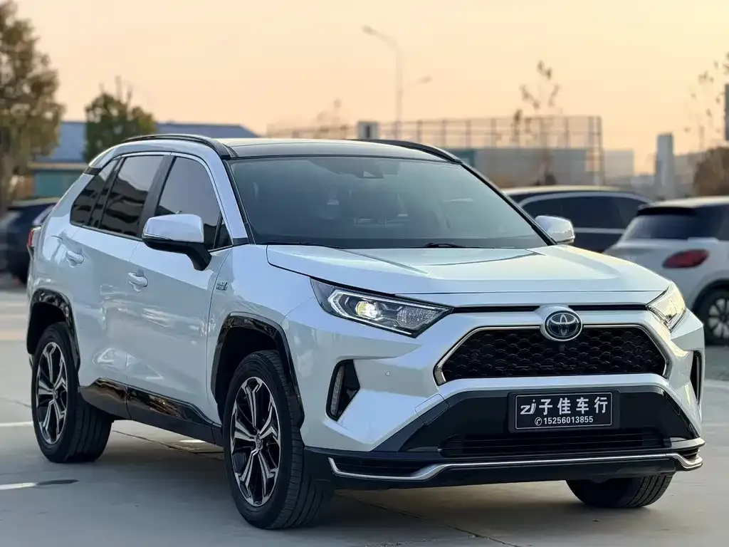 Toyota RAV4 Prime 2021 из CN, фото 3