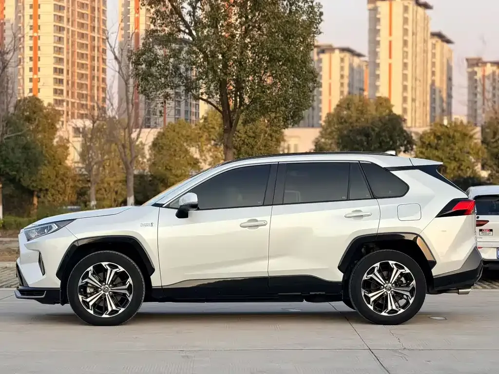 Toyota RAV4 Prime 2021 из CN, фото 6