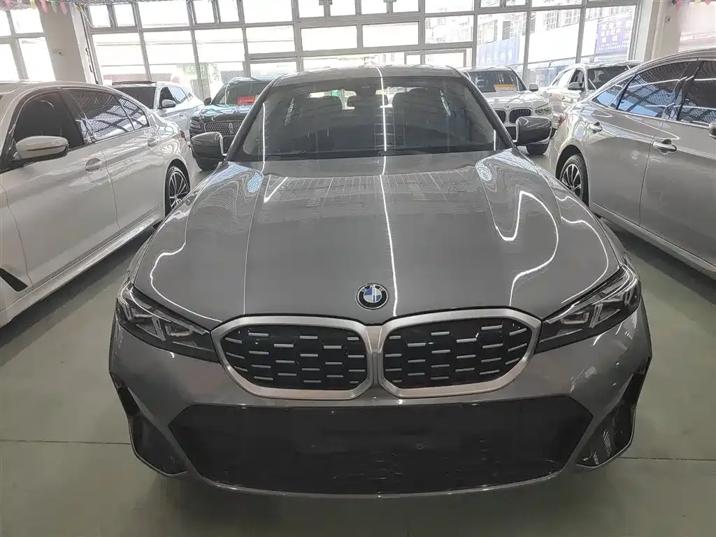 BMW 3 Series 2023 из CN, фото 2