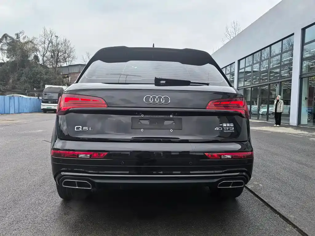 Audi Q5L 2023 из CN, фото 10