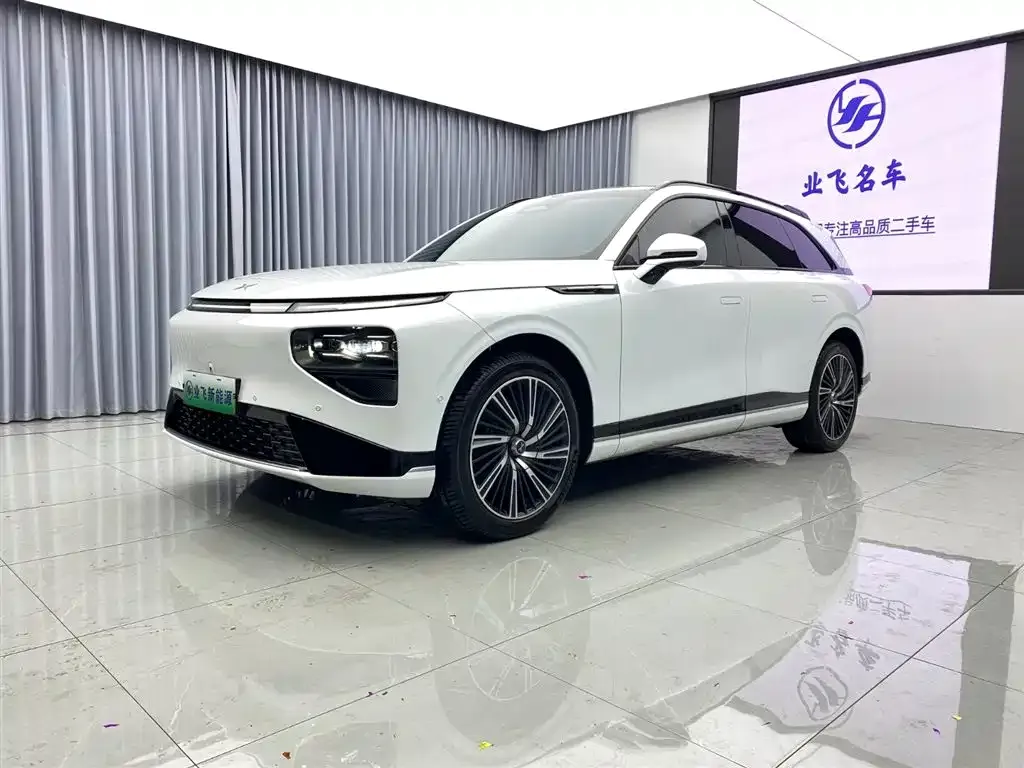XPeng G9