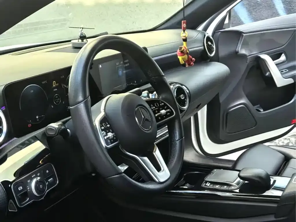 Mercedes-Benz A-Class 2021 из CN, фото 9