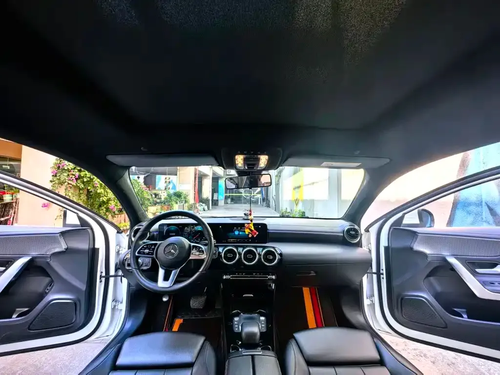 Mercedes-Benz A-Class 2021 из CN, фото 3