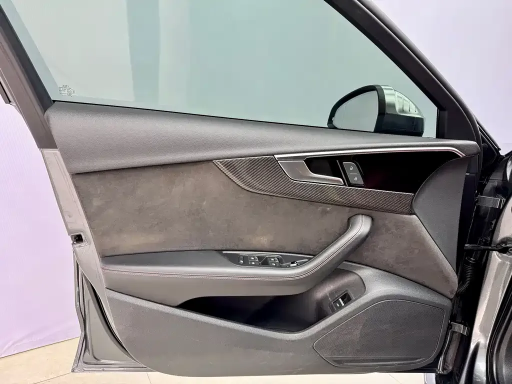 Audi S4 2021 из CN, фото 7