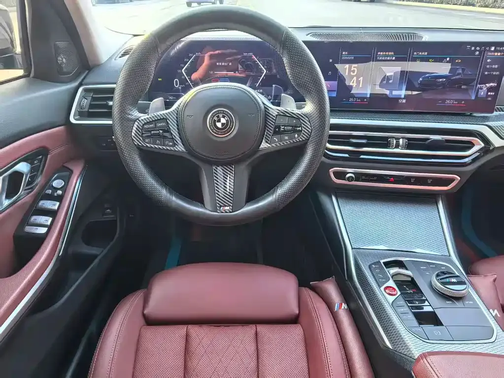 BMW 3 Series 2023 из CN, фото 7