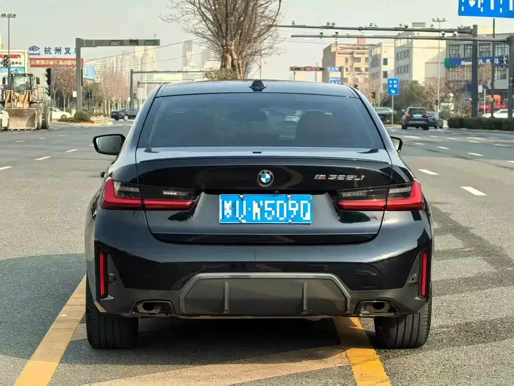 BMW 3 Series 2023 из CN, фото 8