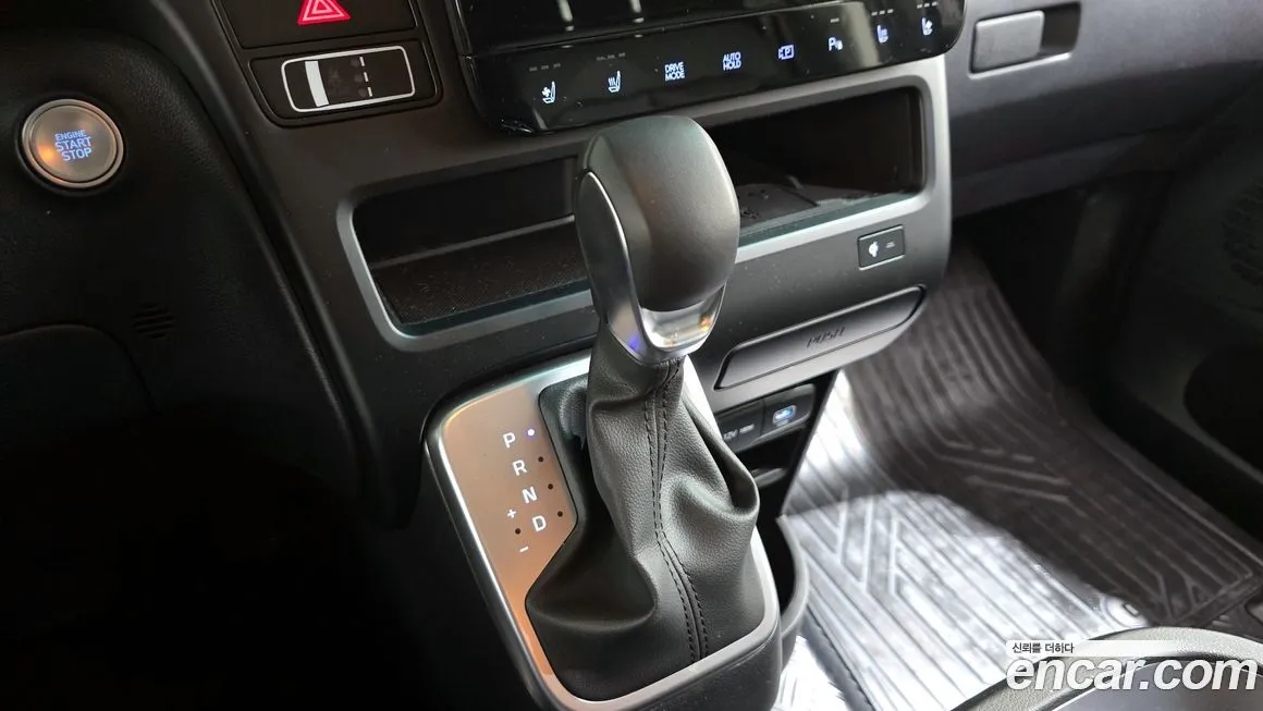 Hyundai Staria 2025 из KR, фото 3