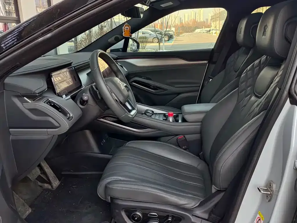 BYD L EV 2025 из CN, фото 4