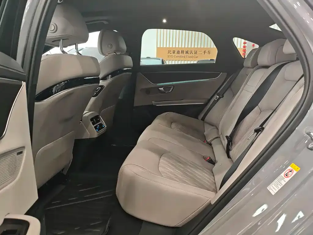 BYD Han 2025 из CN, фото 9