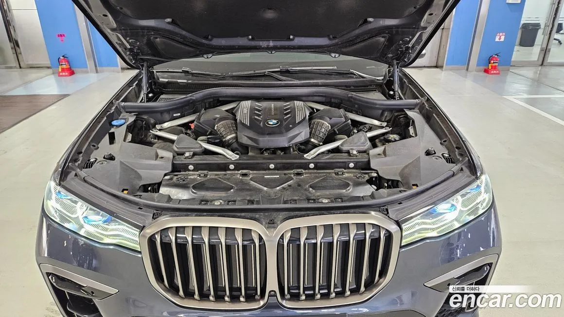 BMW X7 2021 из KR, фото 7
