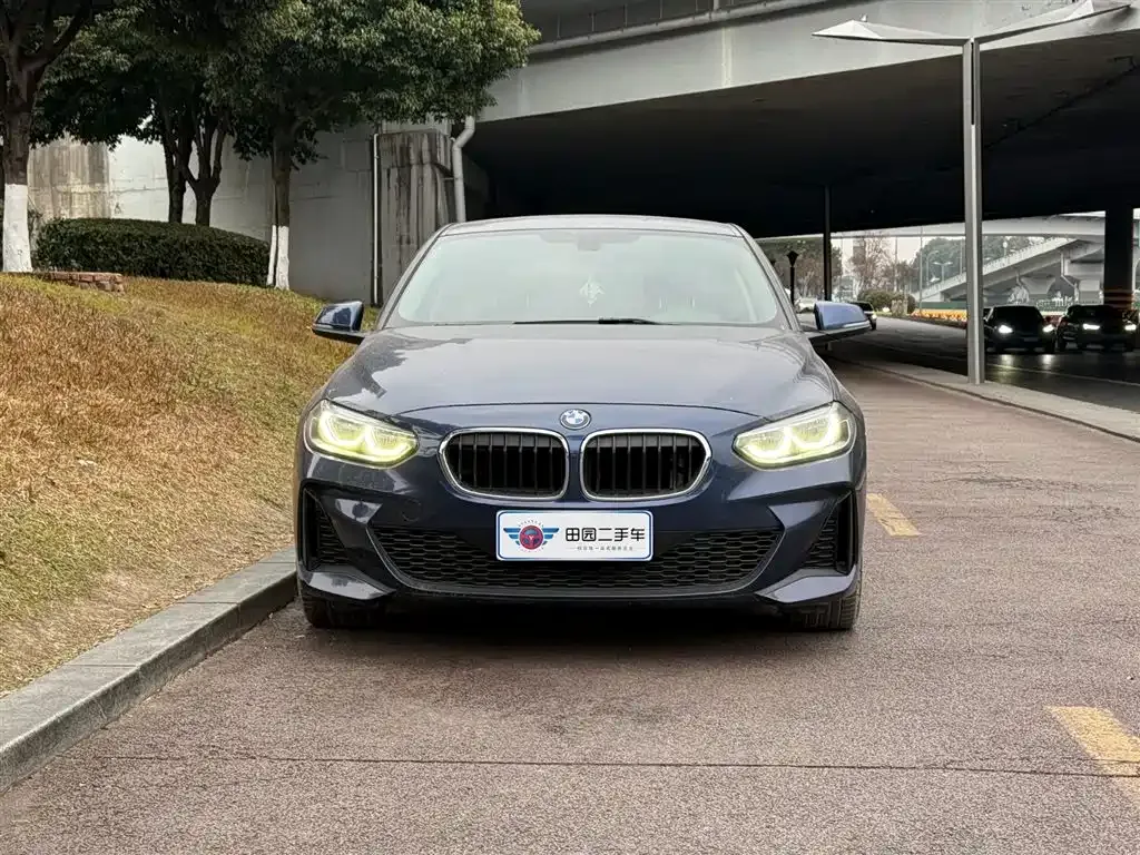 BMW 1 Series 2021 из CN, фото 8