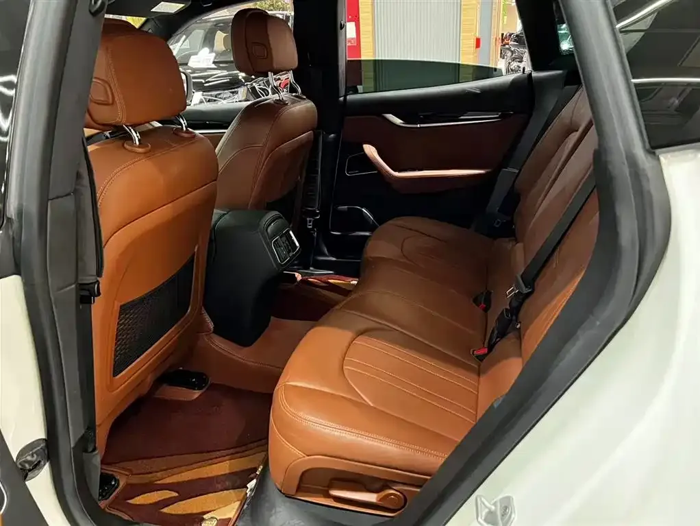 Maserati Levante 2022 из CN, фото 6