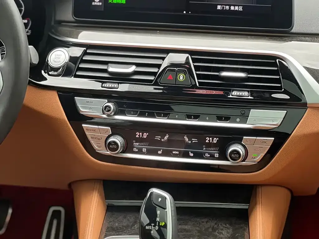 BMW 6 Series GT 2022 из CN, фото 9