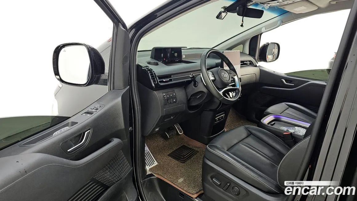 Hyundai Staria 2023 из KR, фото 10