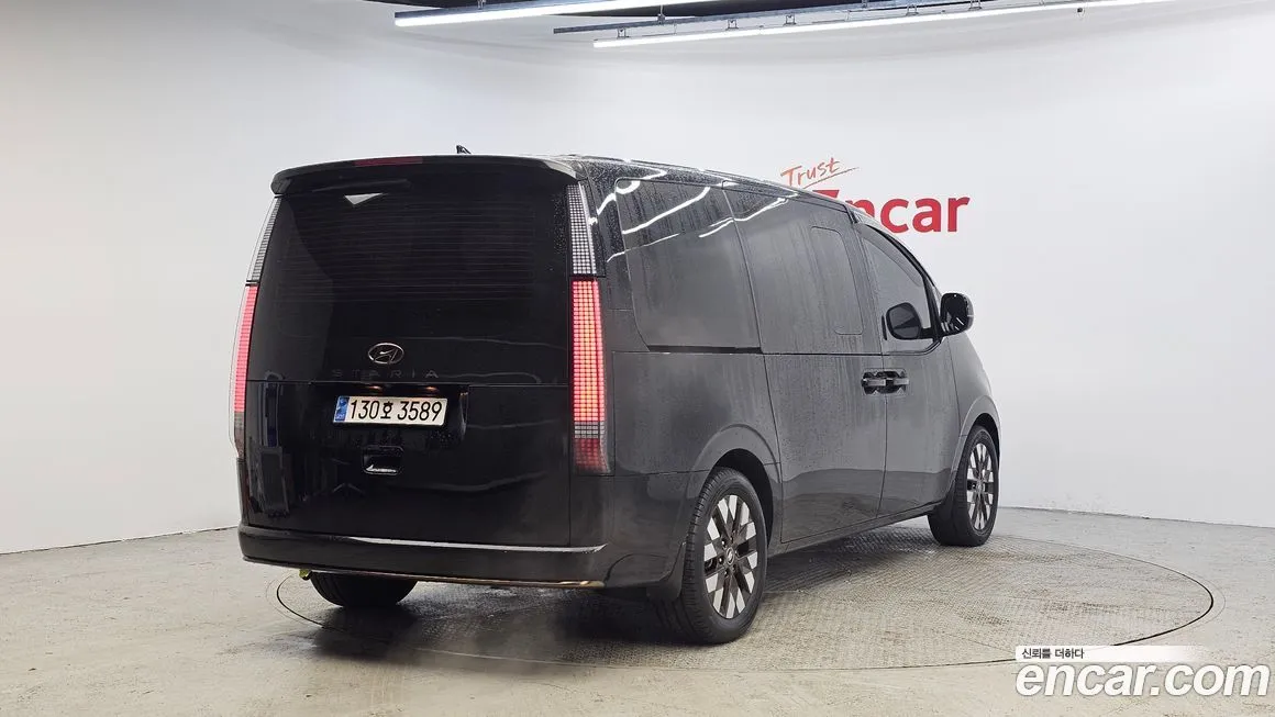 Hyundai Staria 2023 из KR, фото 2
