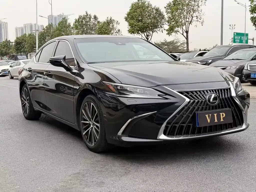 Lexus ES 2023 из CN, фото 7