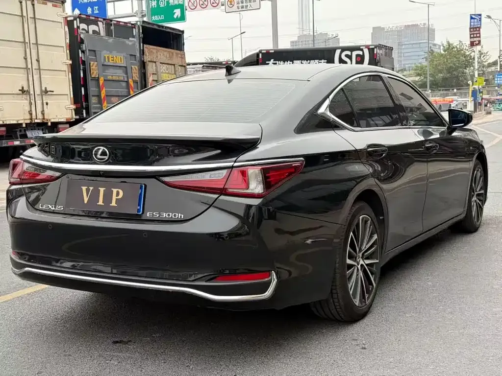 Lexus ES 2023 из CN, фото 9