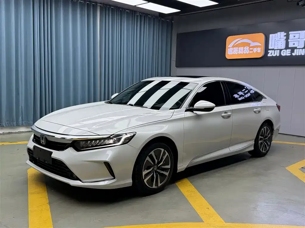 Honda Inspire — фото 1