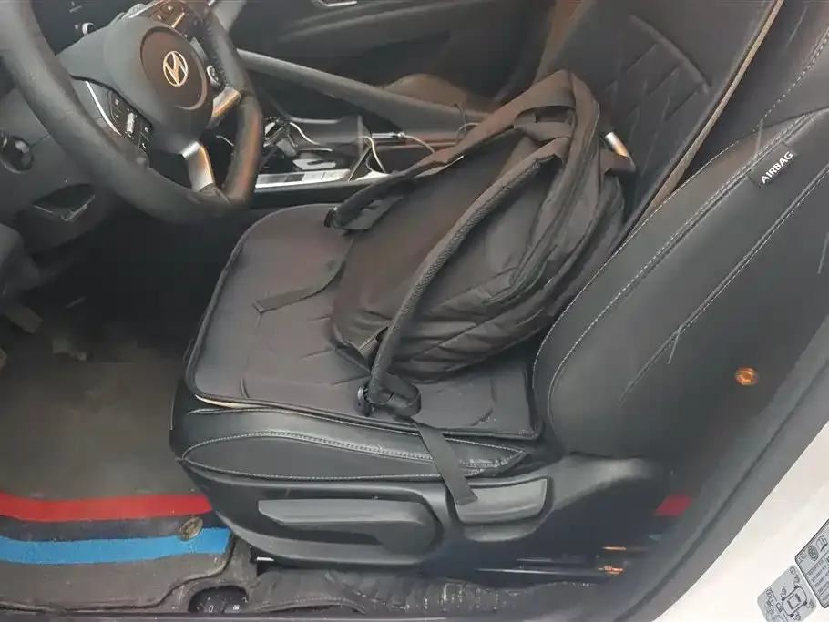 Hyundai Elantra 2024 из CN, фото 8