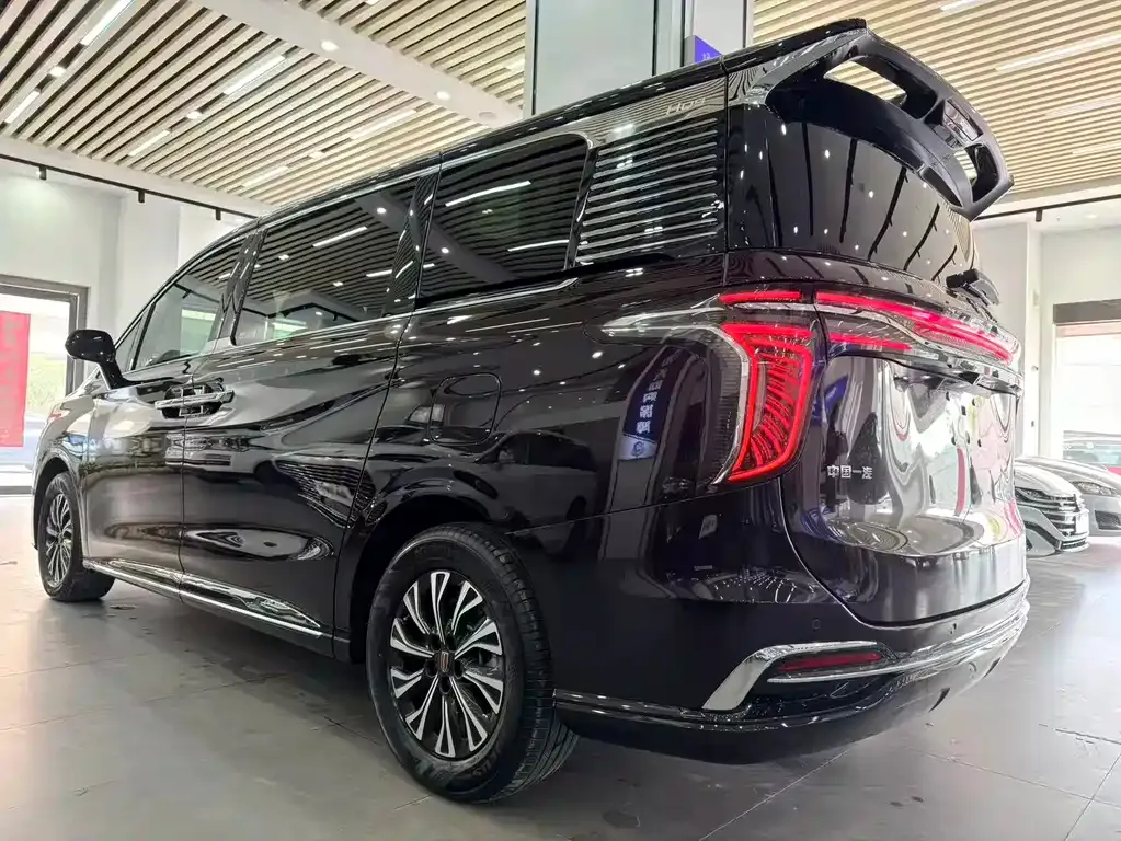 Hongqi HQ9 PHEV — фото 7