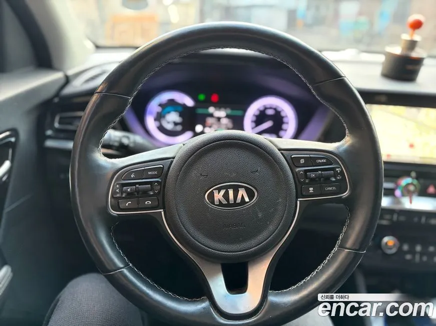 Kia Niro 2021 из KR, фото 9