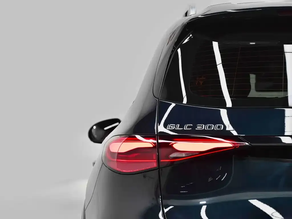 Mercedes-Benz GLC 2024 из CN, фото 2