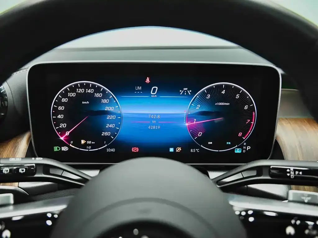 Mercedes-Benz GLC 2024 из CN, фото 9