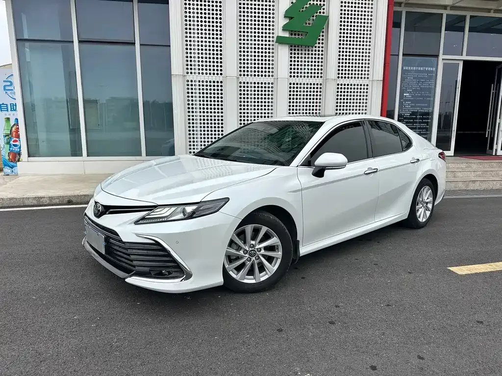 Toyota Camry 2022 из CN, фото 10