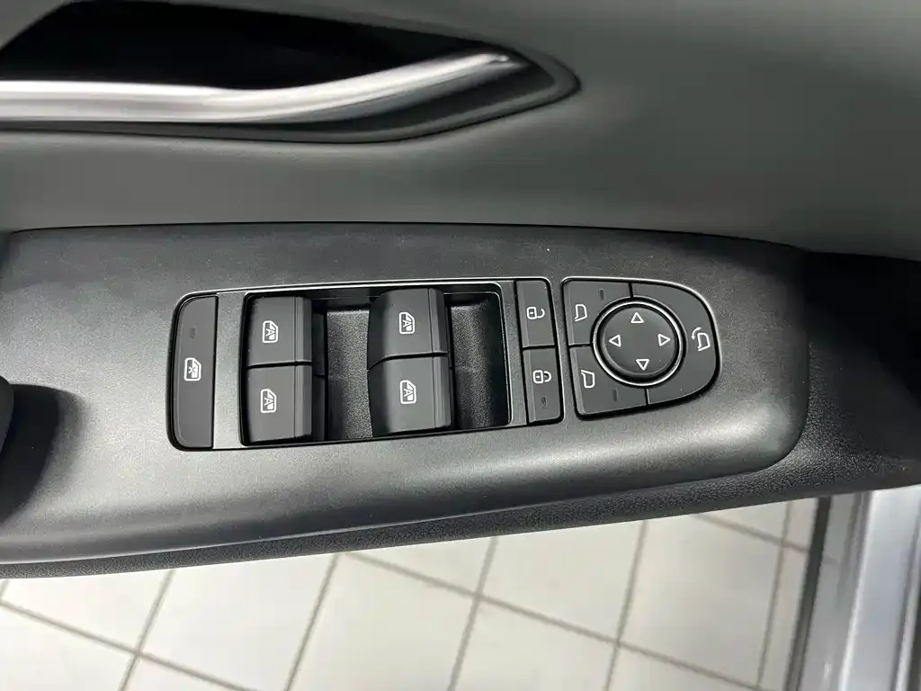 BYD Pro New Energy — фото 4