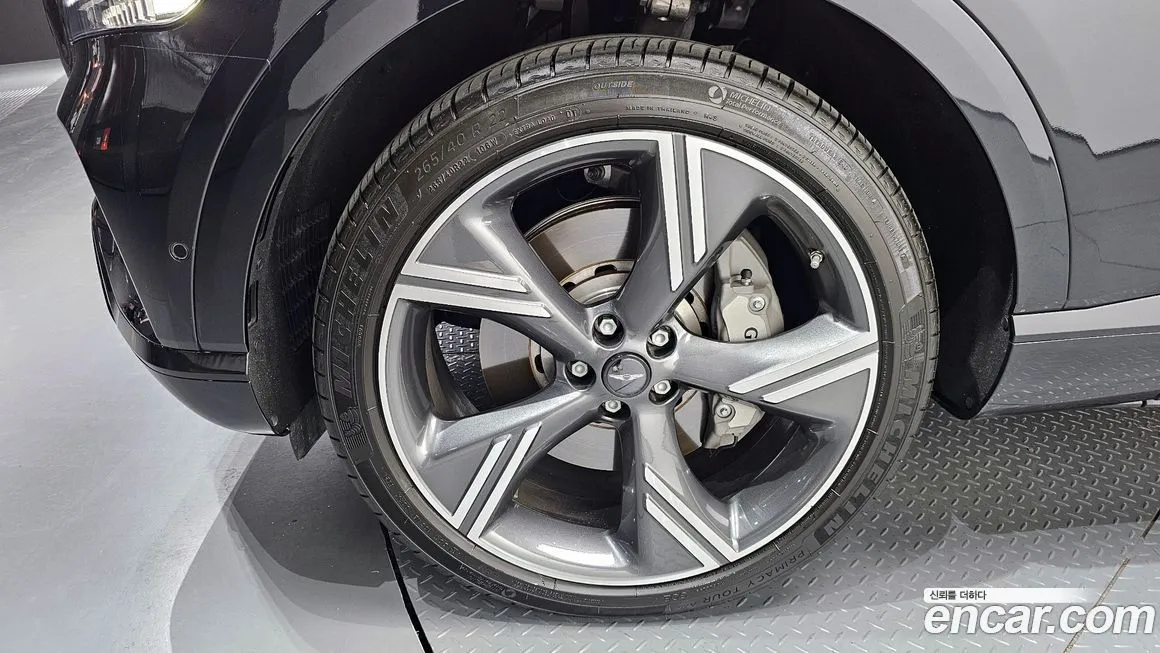 Genesis GV80 — фото 8