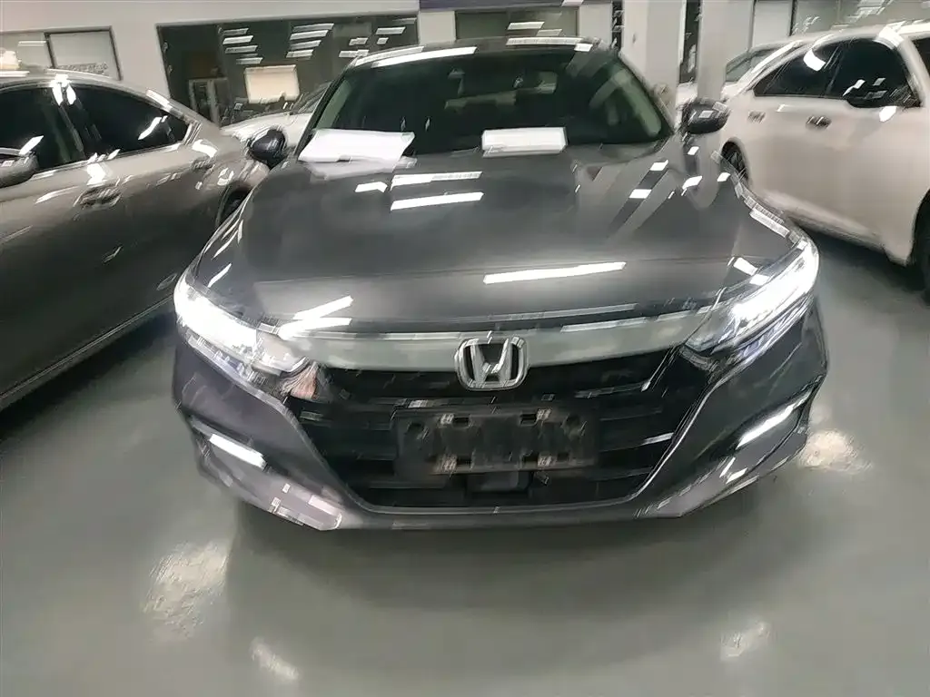 Honda Accord 2021 из CN, фото 2