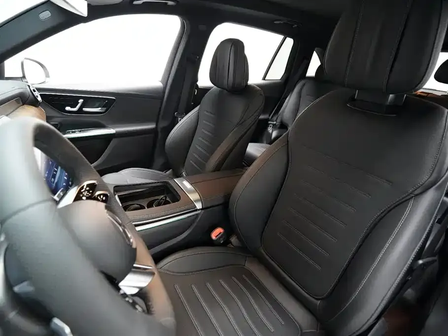 Mercedes-Benz GLC 2024 из CN, фото 4