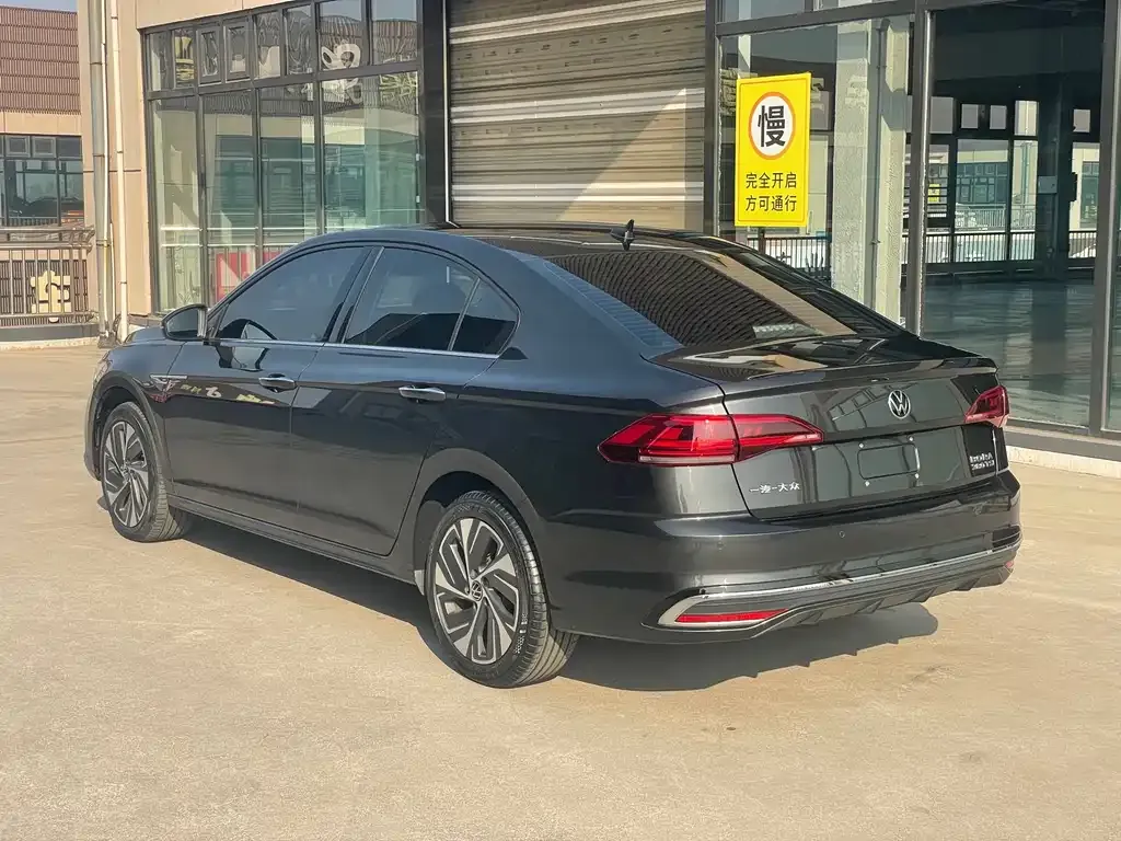 Volkswagen Bora 2022 из CN, фото 10