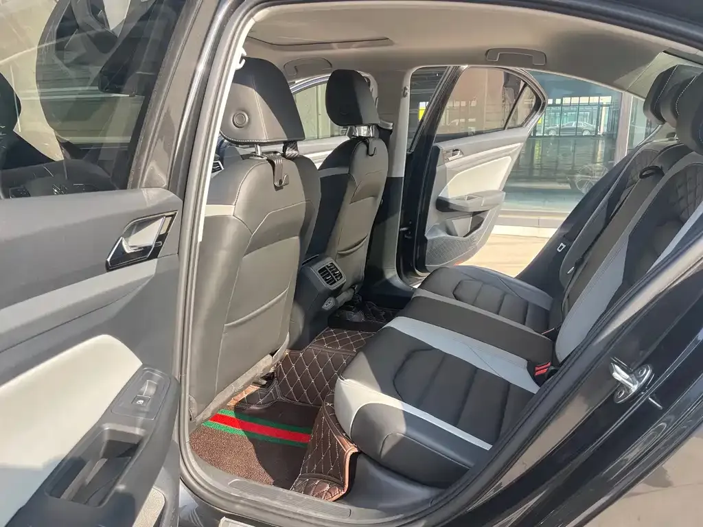 Volkswagen Bora 2022 из CN, фото 7