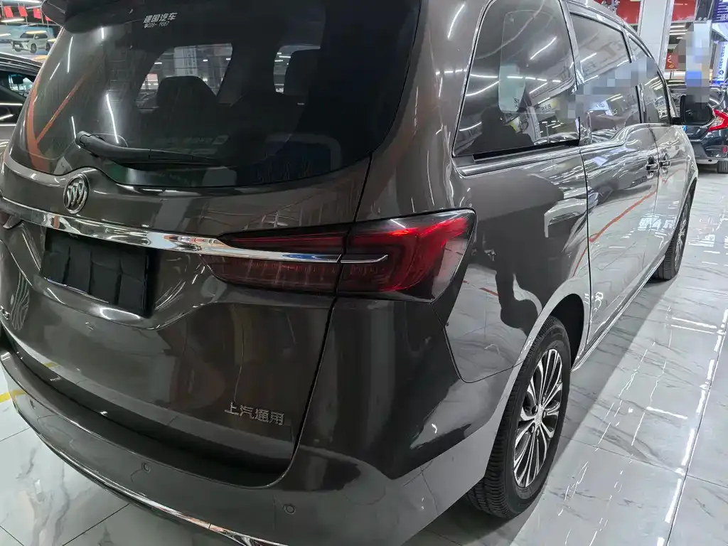Buick GL8 2024 из CN, фото 8