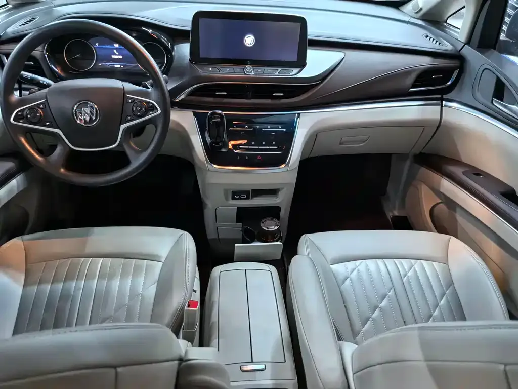 Buick GL8 2024 из CN, фото 10