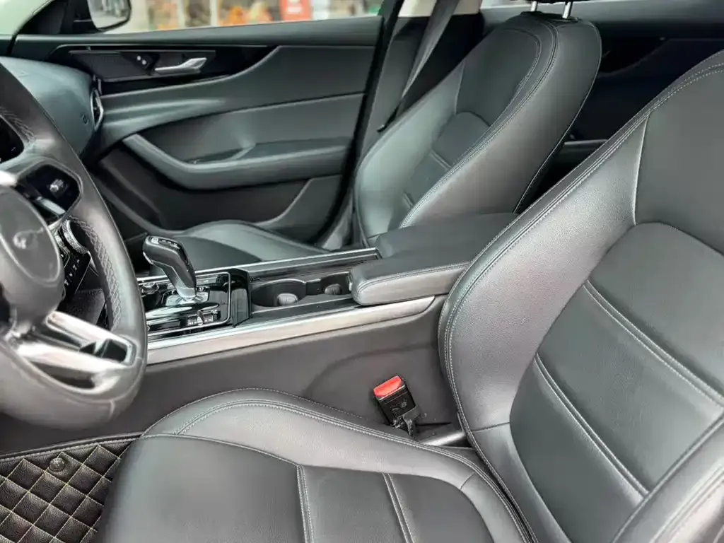 Jaguar XEL 2021 из CN, фото 8