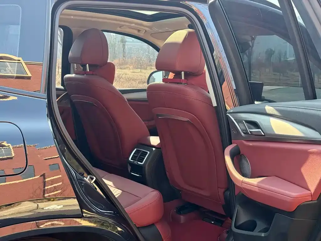 BMW iX3 2023 из CN, фото 4