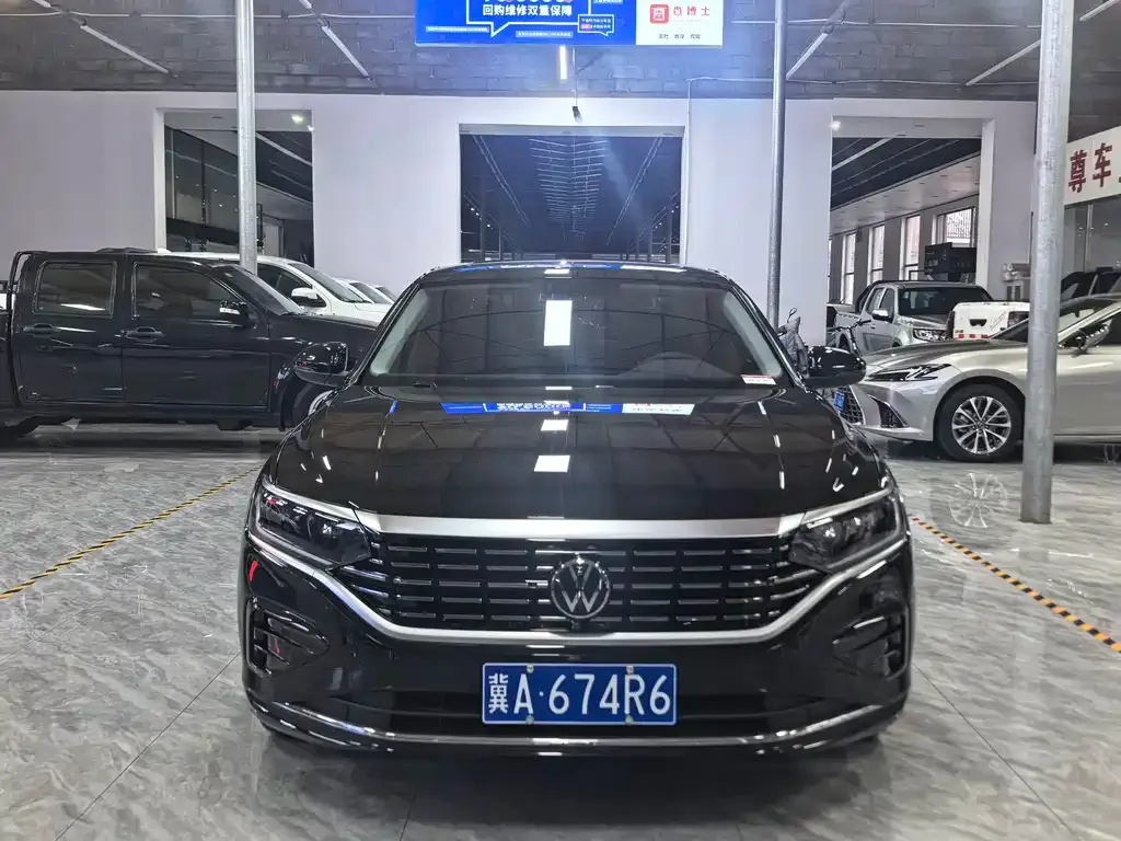 Volkswagen Passat — фото 6