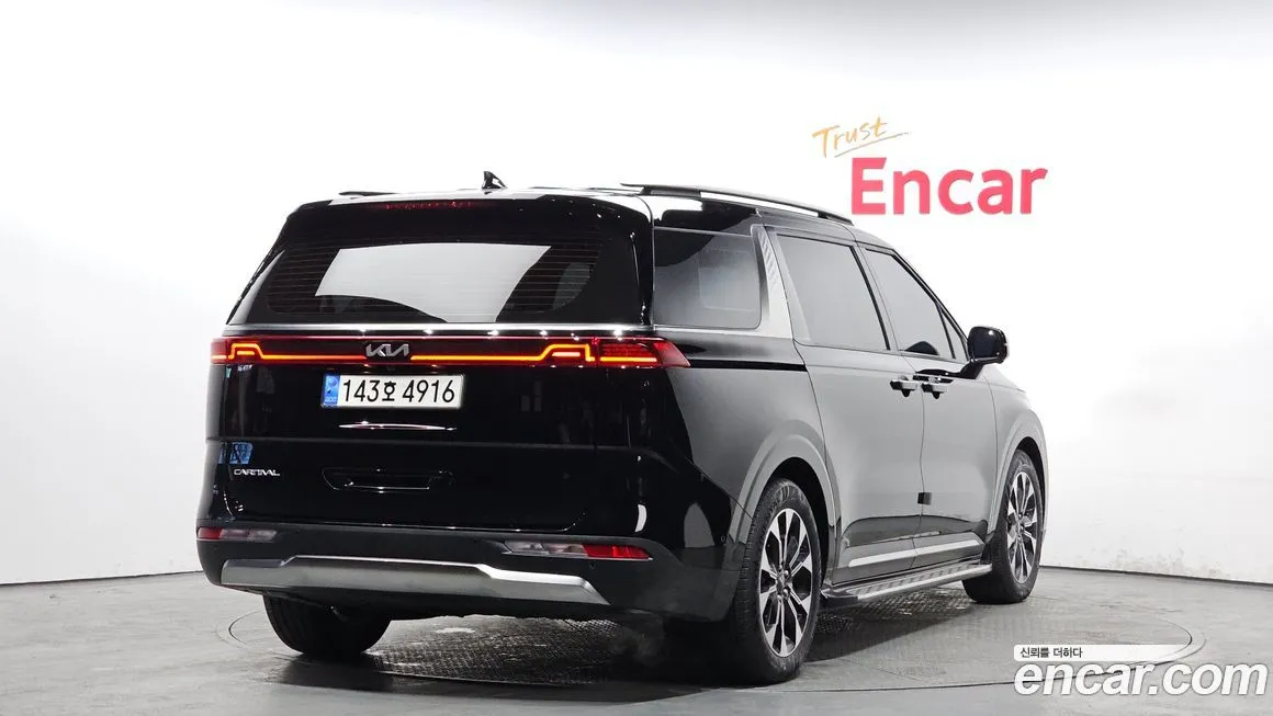 Kia Carnival 2023 из KR, фото 2