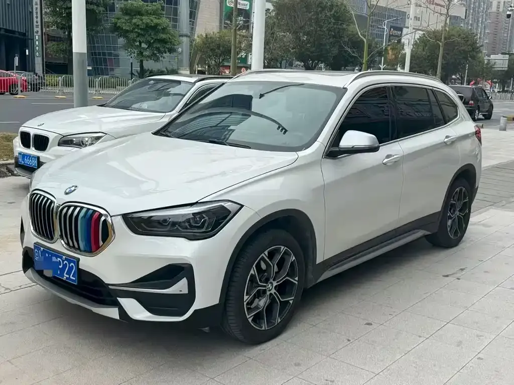 BMW X1 2022 из CN, фото 1