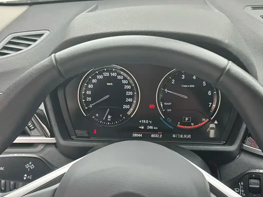 BMW X1 2022 из CN, фото 3