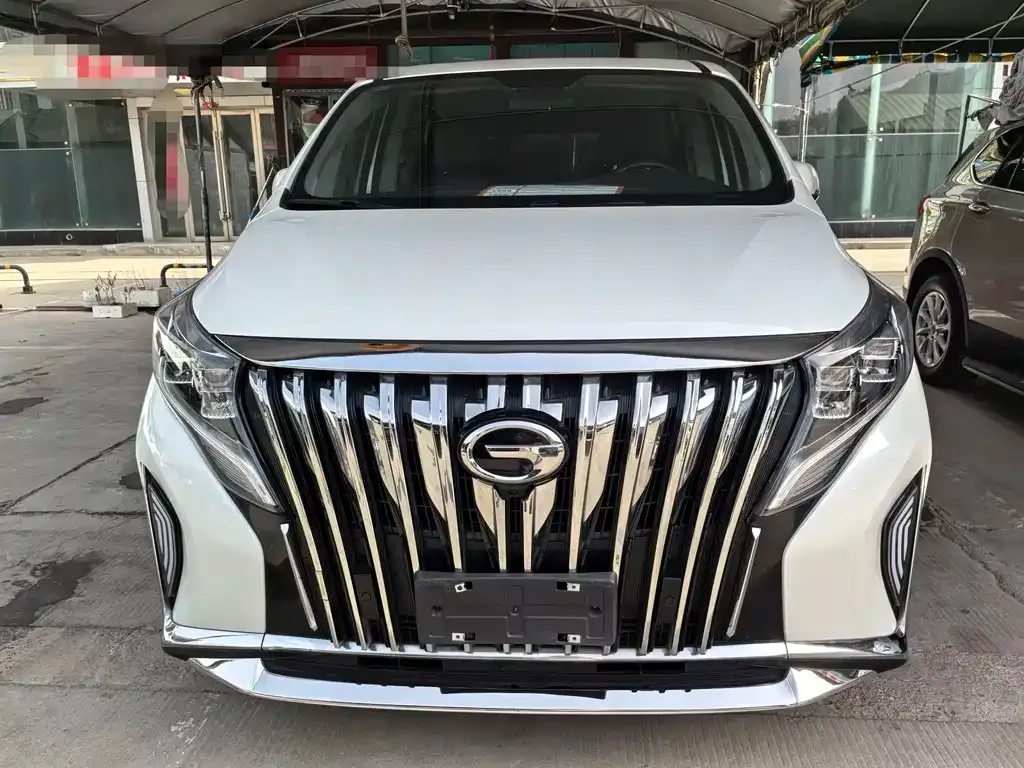 GAC Motor Trumpchi M8 — фото 3