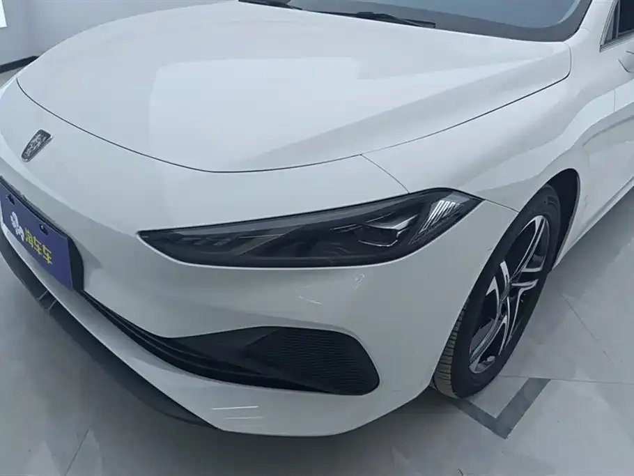 Roewe D7 2025 из CN, фото 5