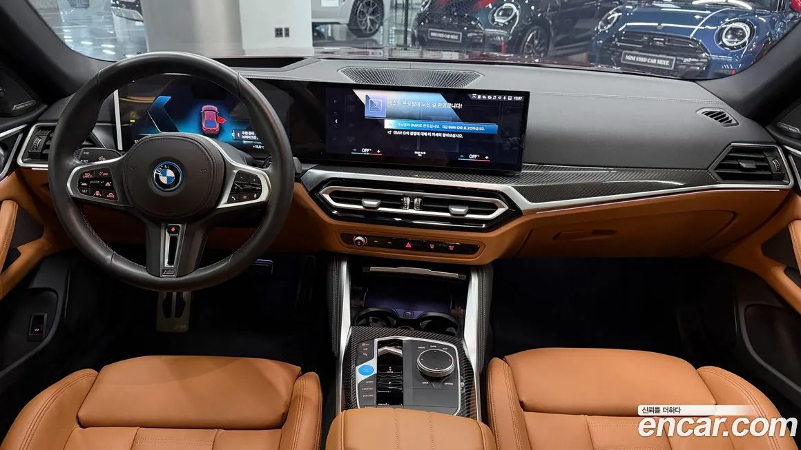 BMW i4 — фото 9