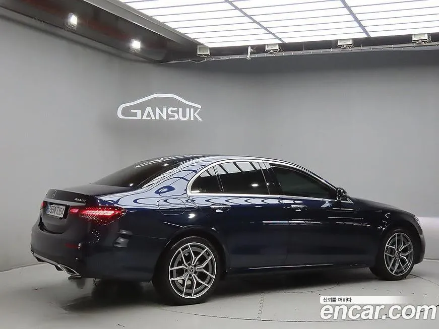 Mercedes-Benz E-Class 2022 из KR, фото 2